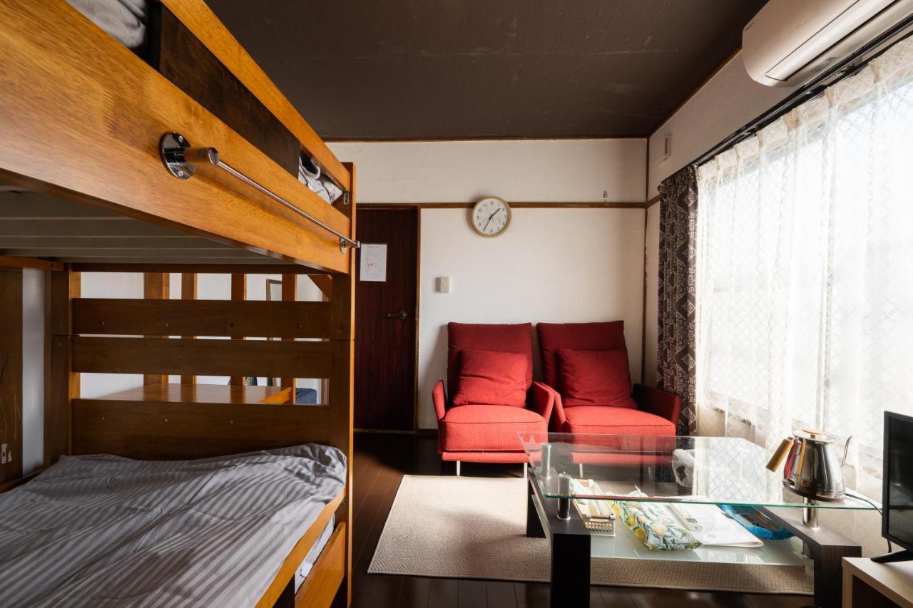 Hotel Bed&Cafe Onzo オンゾー Onomichi Esterno foto
