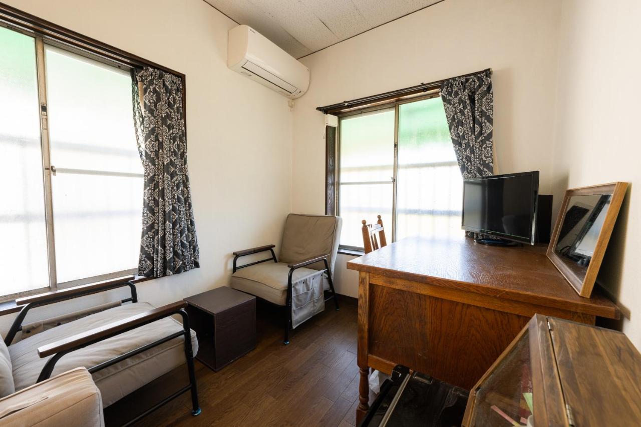 Hotel Bed&Cafe Onzo オンゾー Onomichi Esterno foto