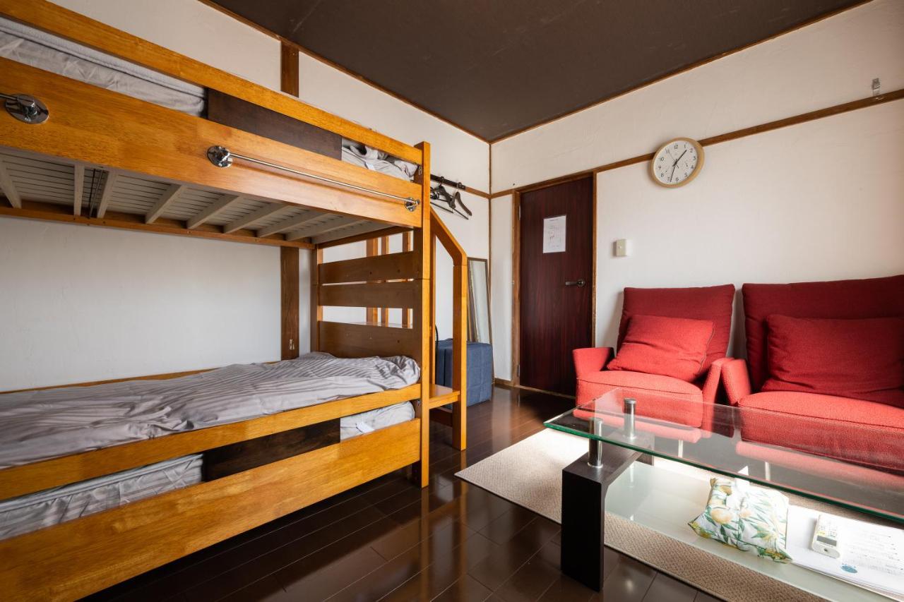 Hotel Bed&Cafe Onzo オンゾー Onomichi Esterno foto