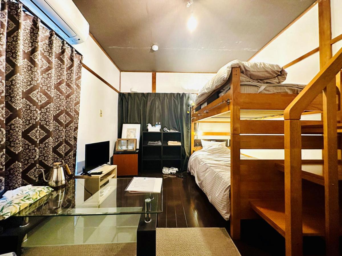 Hotel Bed&Cafe Onzo オンゾー Onomichi Esterno foto