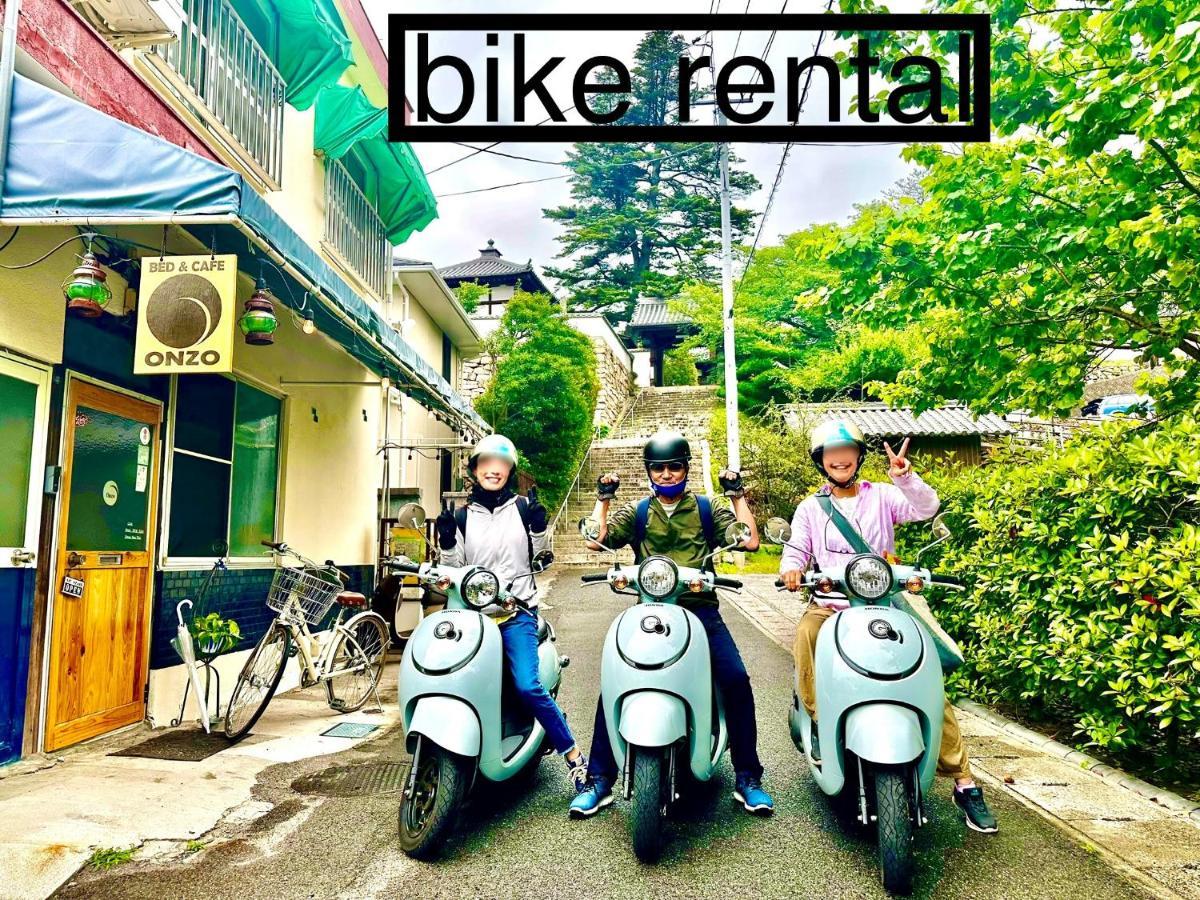 Hotel Bed&Cafe Onzo オンゾー Onomichi Esterno foto