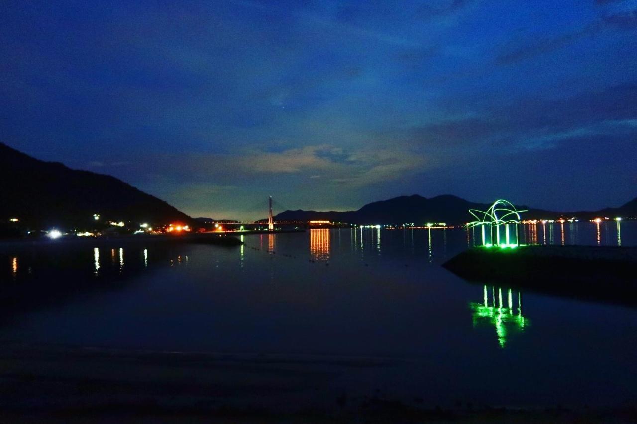 Hotel Bed&Cafe Onzo オンゾー Onomichi Esterno foto